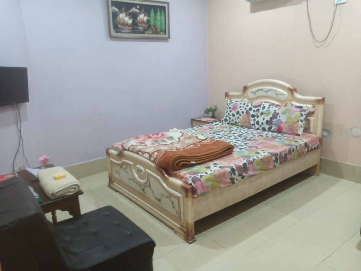 Sukkur Palm Valley Hotel מראה חיצוני תמונה